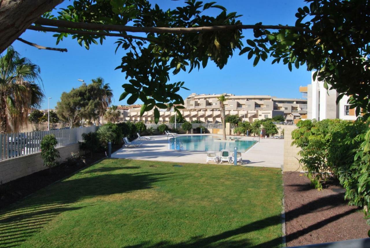 Luxury Beachfront Penthouse El Médano Exterior foto